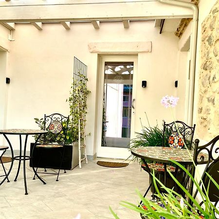 Dimora Di Charme Peschiera Del Garda Leilighet Eksteriør bilde