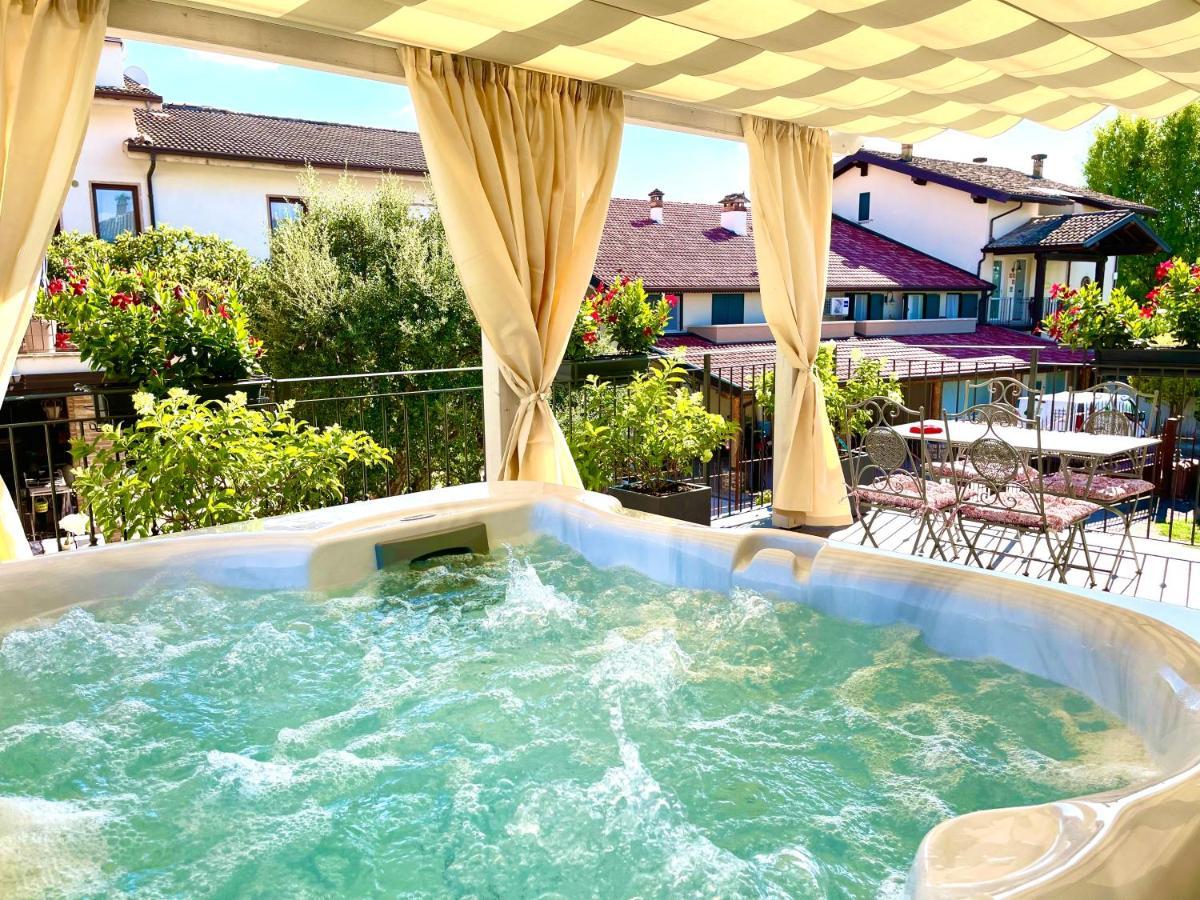 Dimora Di Charme Peschiera Del Garda Leilighet Eksteriør bilde