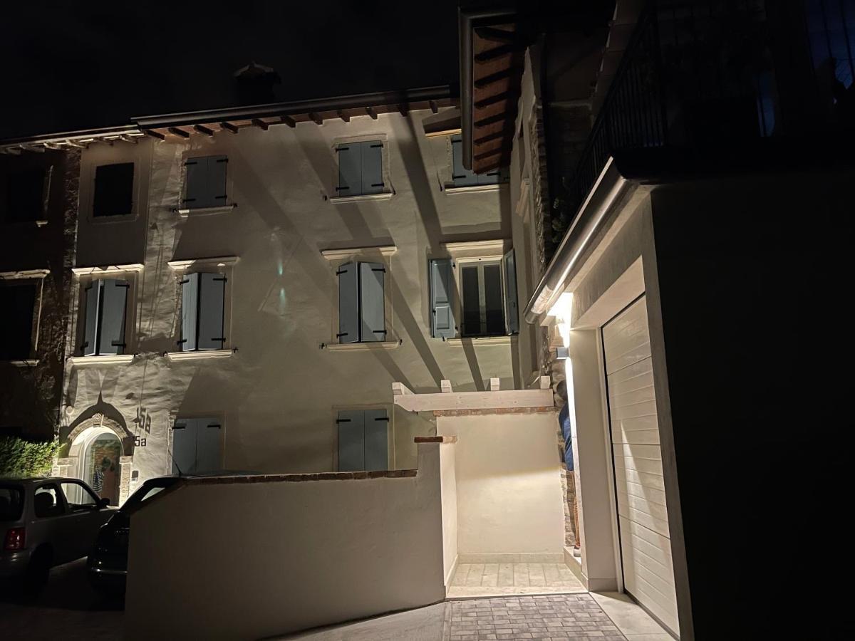 Dimora Di Charme Peschiera Del Garda Leilighet Eksteriør bilde