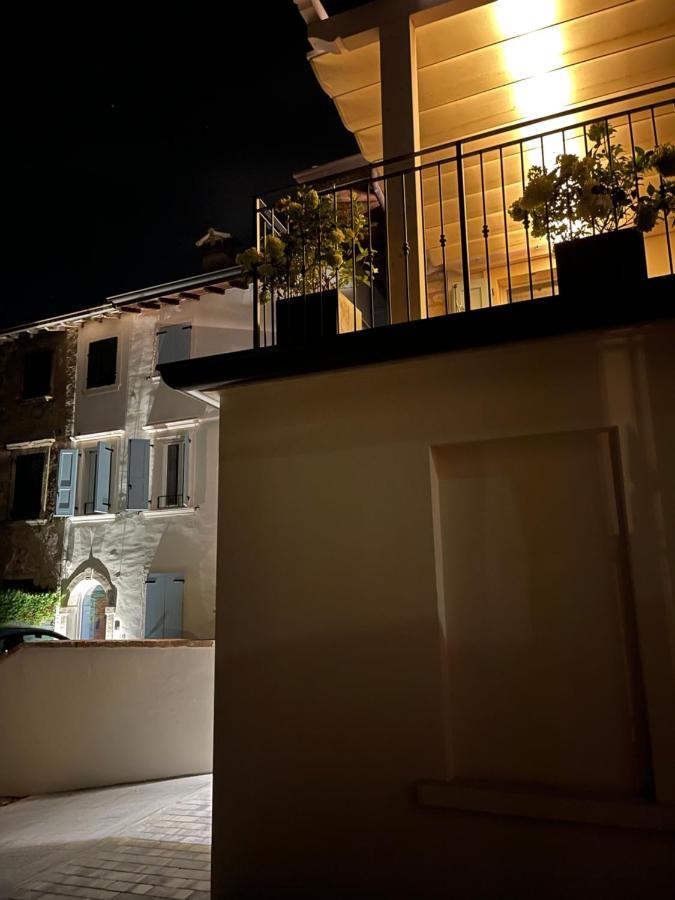Dimora Di Charme Peschiera Del Garda Leilighet Eksteriør bilde