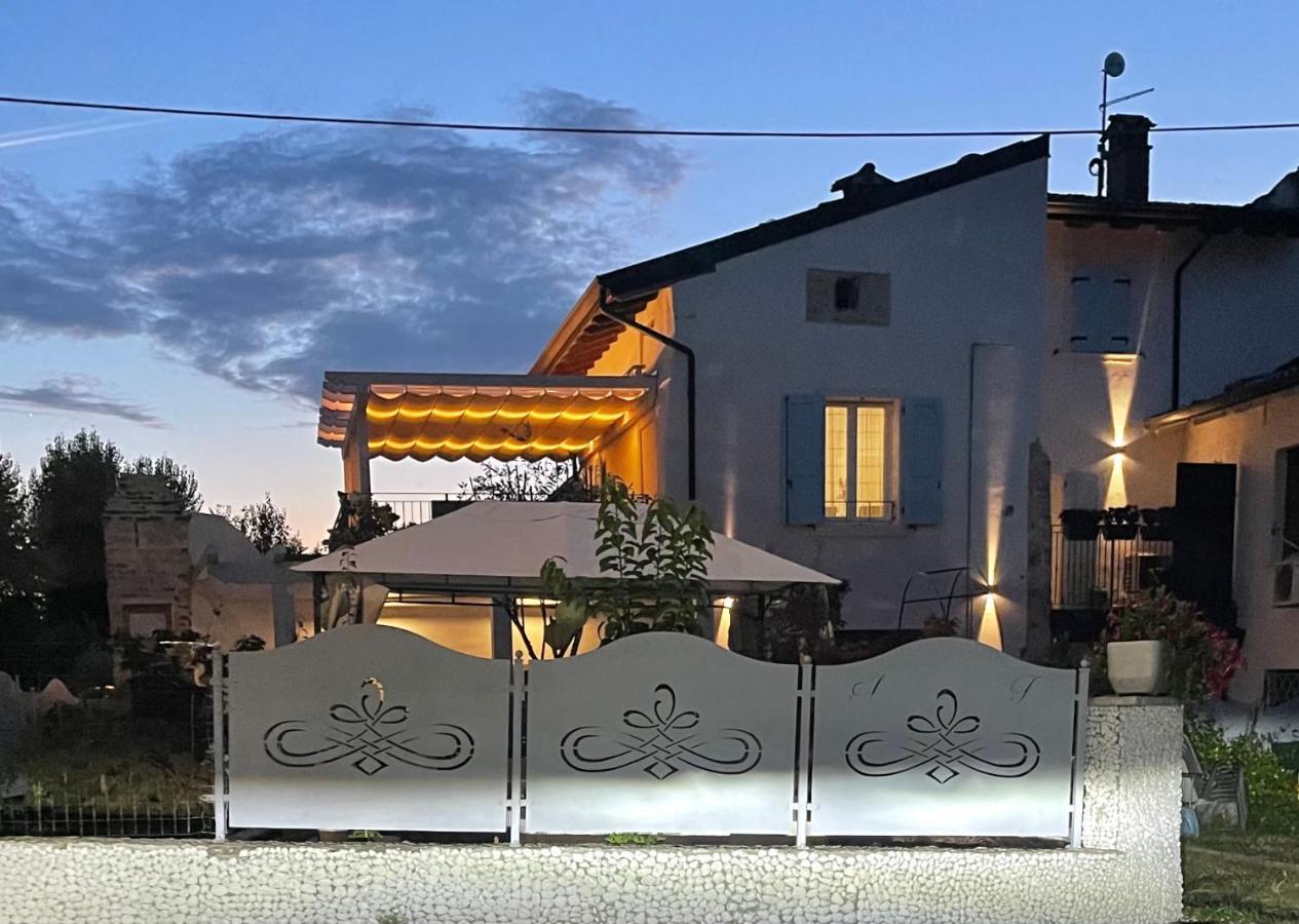 Dimora Di Charme Peschiera Del Garda Leilighet Eksteriør bilde
